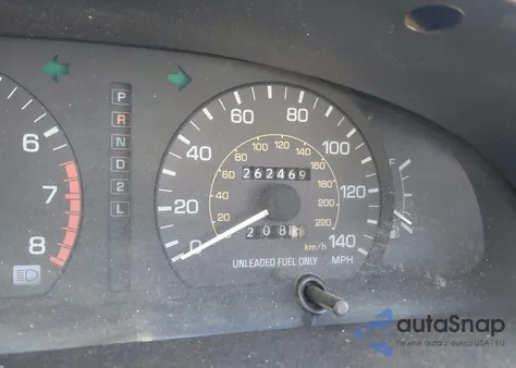 1993 Toyota Camry Le z USA, uszkodzony, nr VIN 4T1VK12E5PU098942